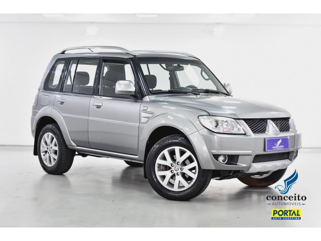 Mitsubishi Pajero 2012