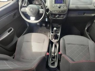 Foto do veículo Renault Kwid Zen 1.0 Flex 12v 5p Mec.