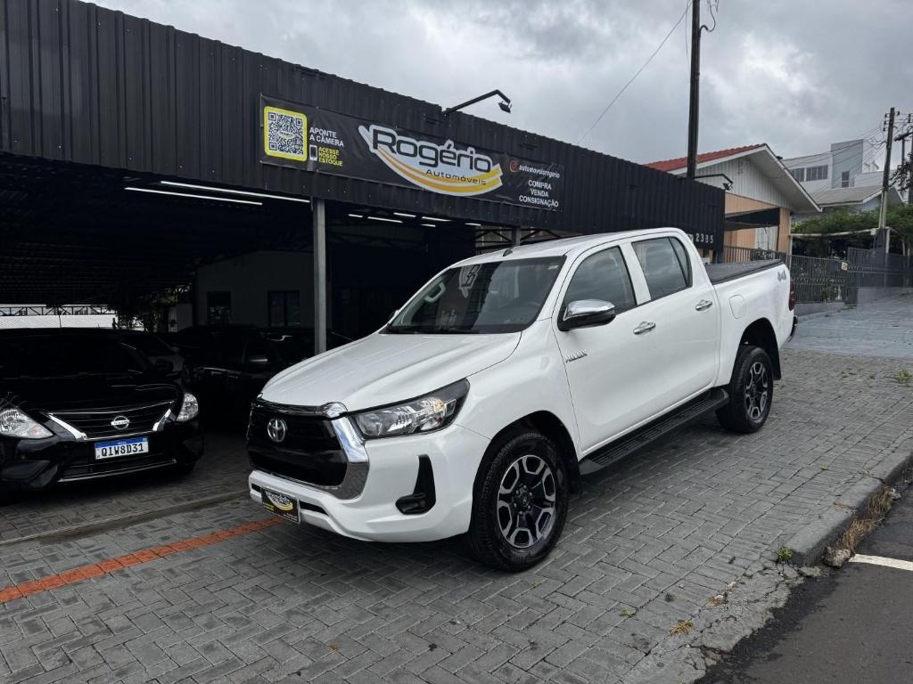 Toyota Hilux 2.8 Tdi Cd Std Power Pack 4wd 2021