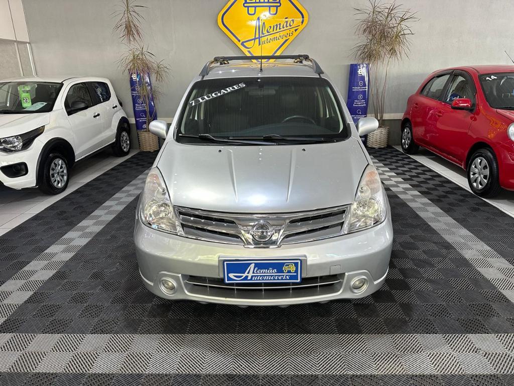 Nissan Grand Livina 1.8 AT FLEX 2012
