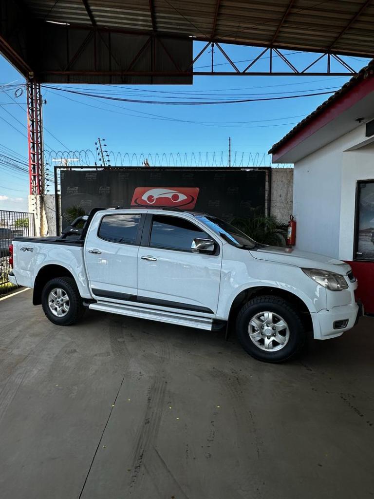 Chevrolet S10 S10 Pick-Up LT 2.5 Flex 4x4 CD Aut. 2015