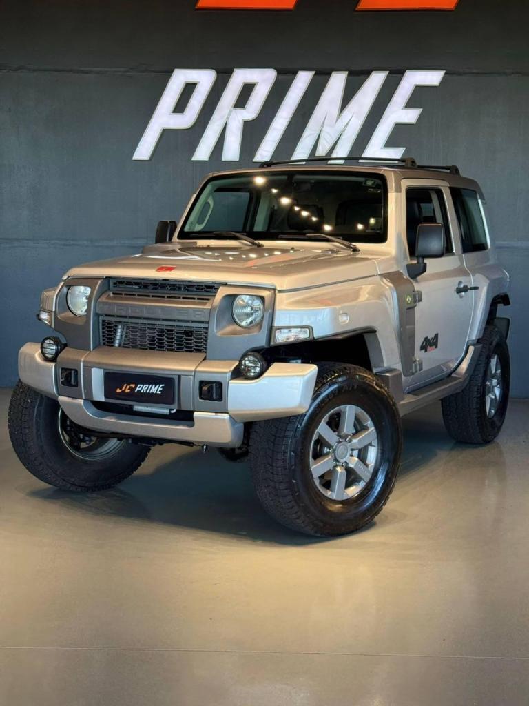 Troller T4 2016