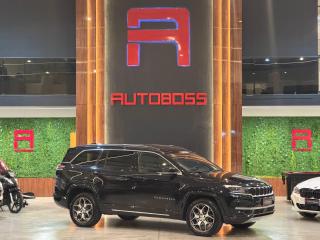 Foto do veículo Jeep Commander Overl. Td380 2.0 4x4 Die. Aut.