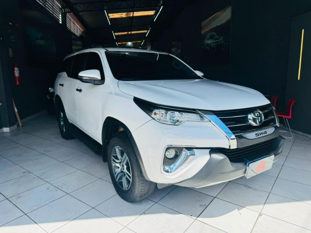 Toyota Hilux Sw4 Hilux SW4 SRV 4x2 2.7 Flex 16V Aut. 2019