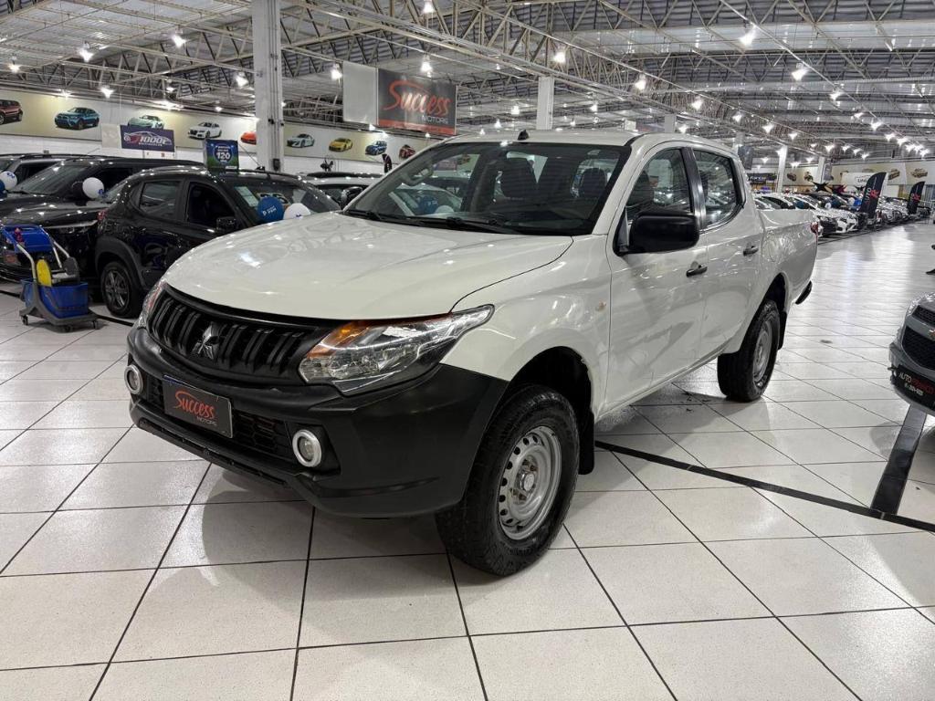 Mitsubishi L200 2020