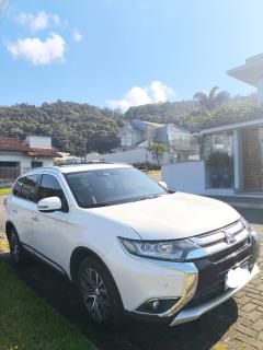 Foto do veículo Mitsubishi Outlander 2.2 Di-d Mid Auto 4wd
