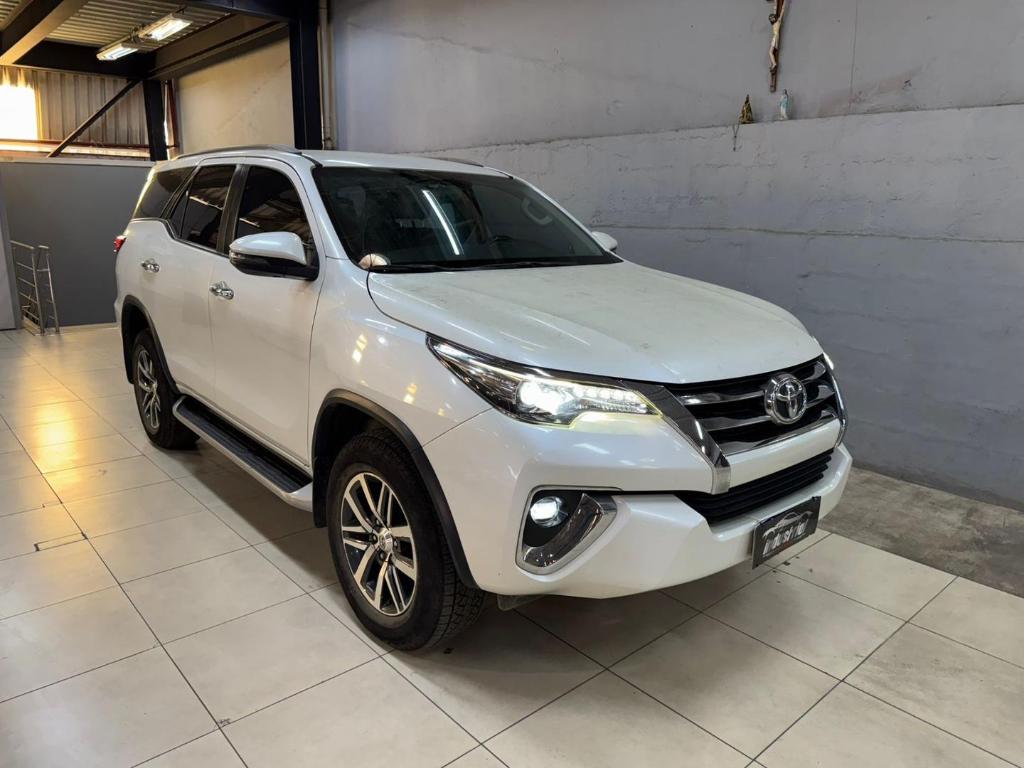 Toyota Sw4 Hilux SW4 SRX 4x4 2.8 TDI 16V Dies. Aut. 2020