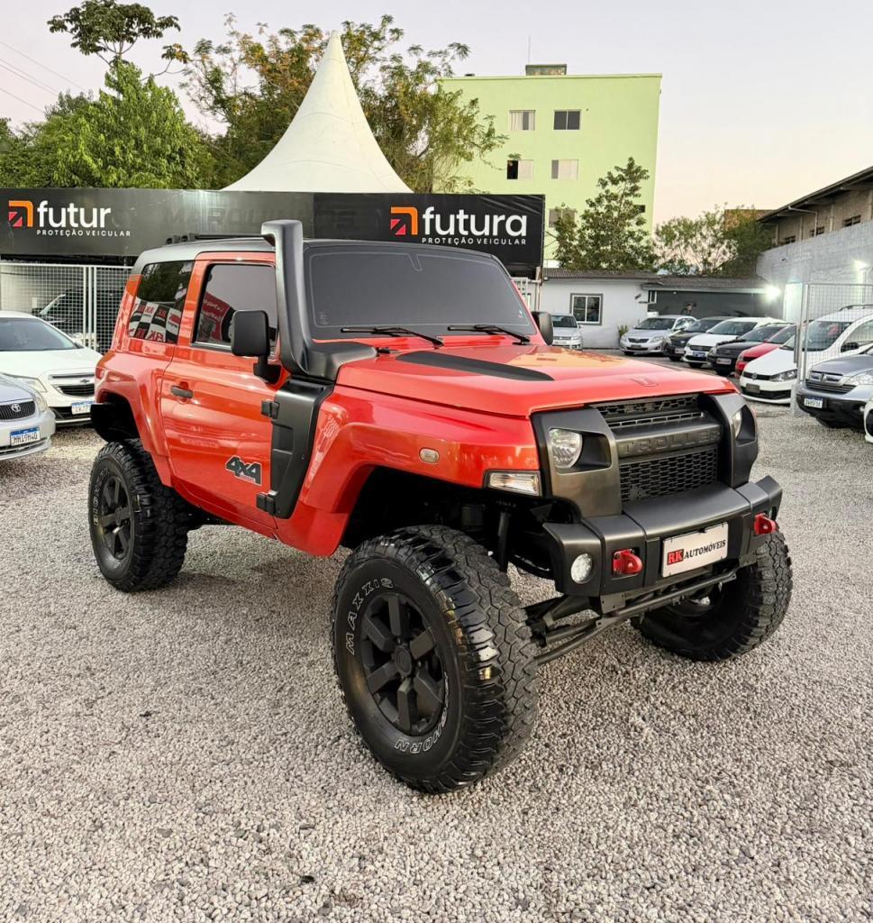 Troller T-4 T-4 4x4 3.2 20V Tdi Cap. Rígida Diesel 2015