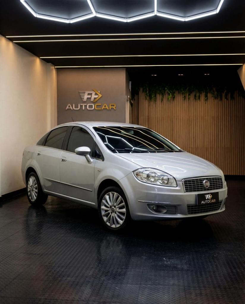 Fiat Linea ESSENCE 1.8 16V DUALOGIC FLEX 2013