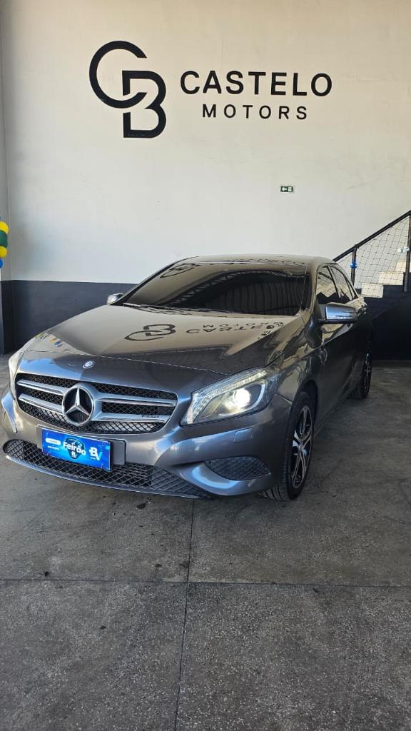 Mercedes-Benz A 200 Classe A 200 1.6 TB 16V Urban 156cv Aut. 2014