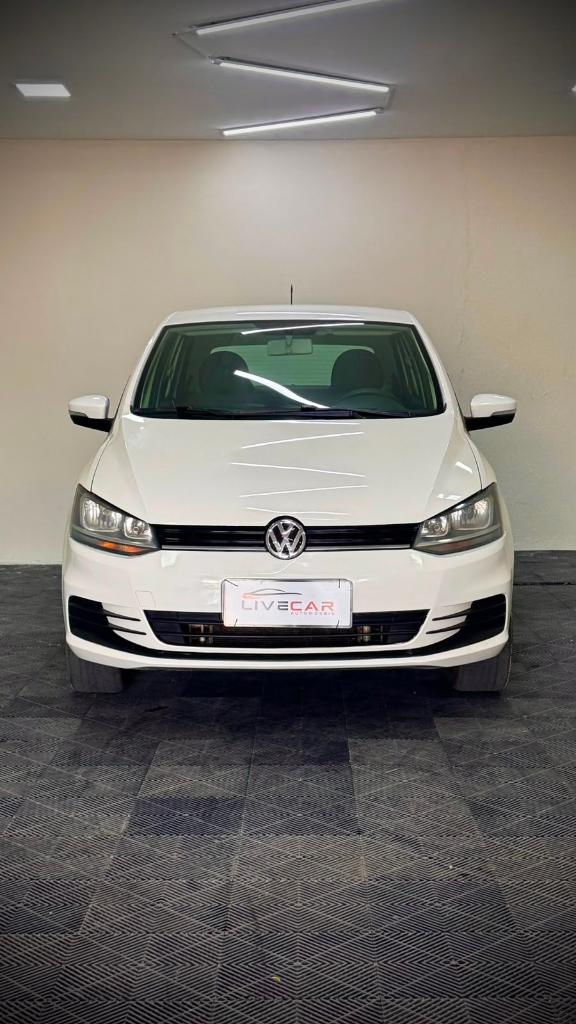 Volkswagen Fox TRENDLINE 1.0 12V FLEX 4P 2017