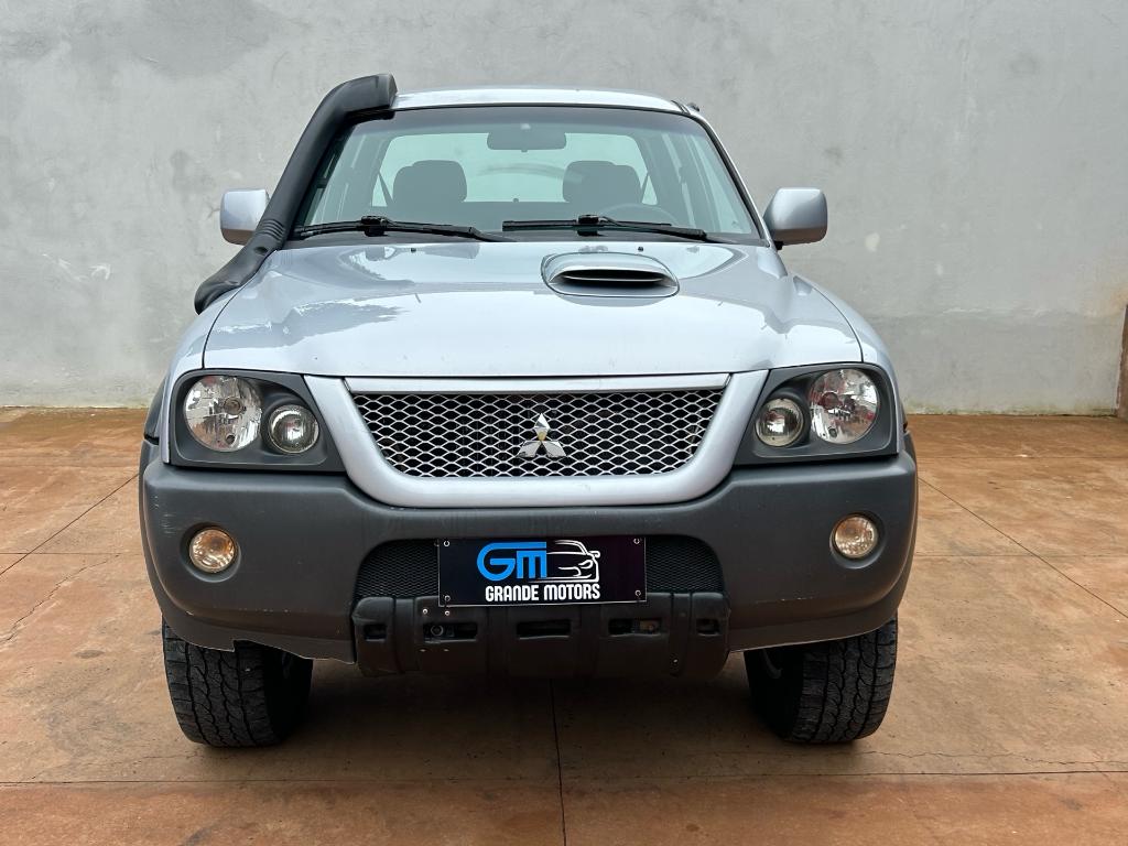 Mitsubishi L200 2010