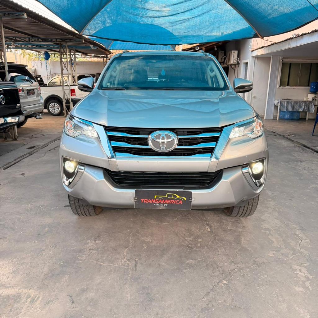 Toyota Sw4 Hilux SW4 SRV 4x2 2.7 Flex 16V Aut. 2018