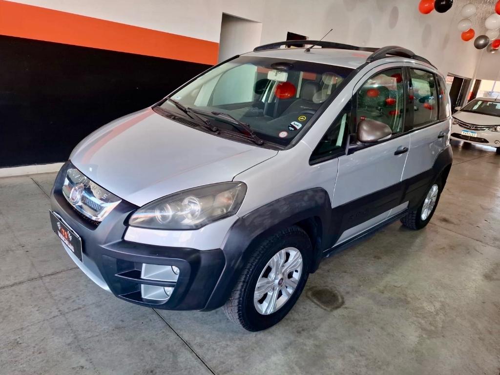 Fiat Idea ADVENTURE 1.8 16V DUAL FLEX 2012