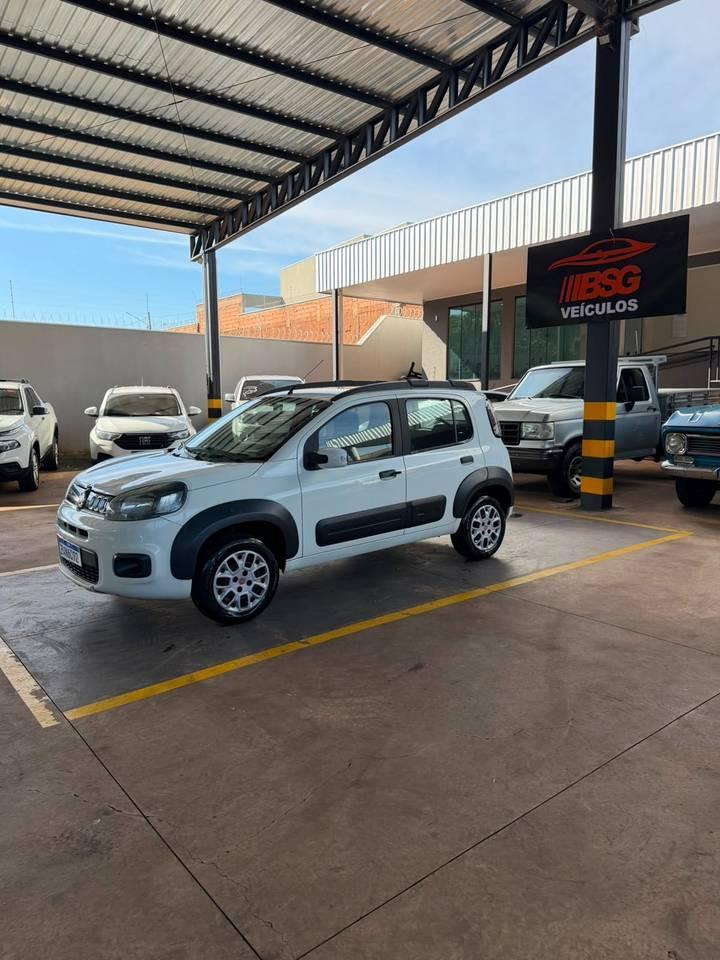 Fiat Uno VIVACE 1.0 EVO FIRE FLEX 8V 3P 2016