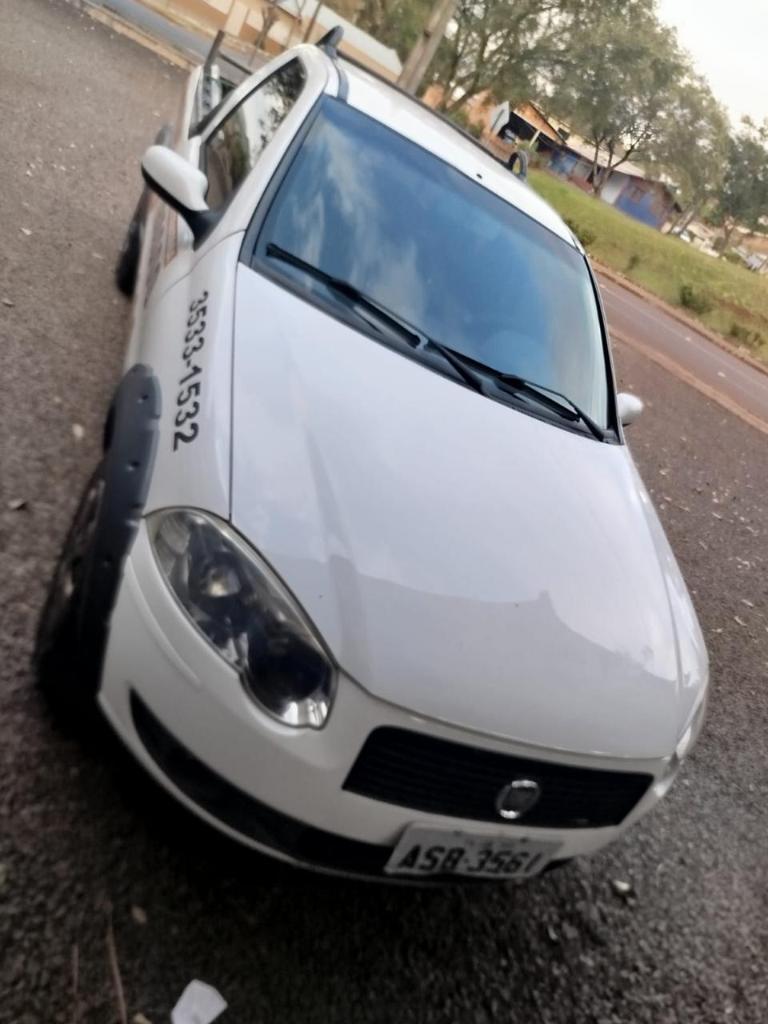 Fiat Strada CE TREKKING 1.4 8V FLEX 2010