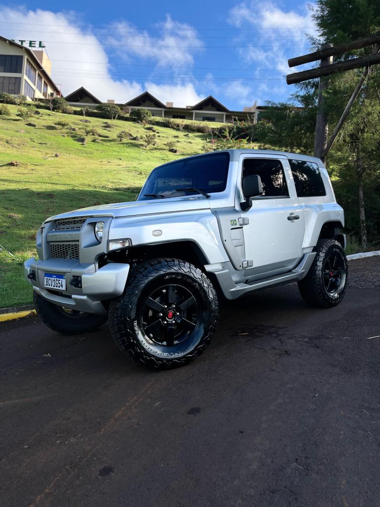 Troller T4 2019