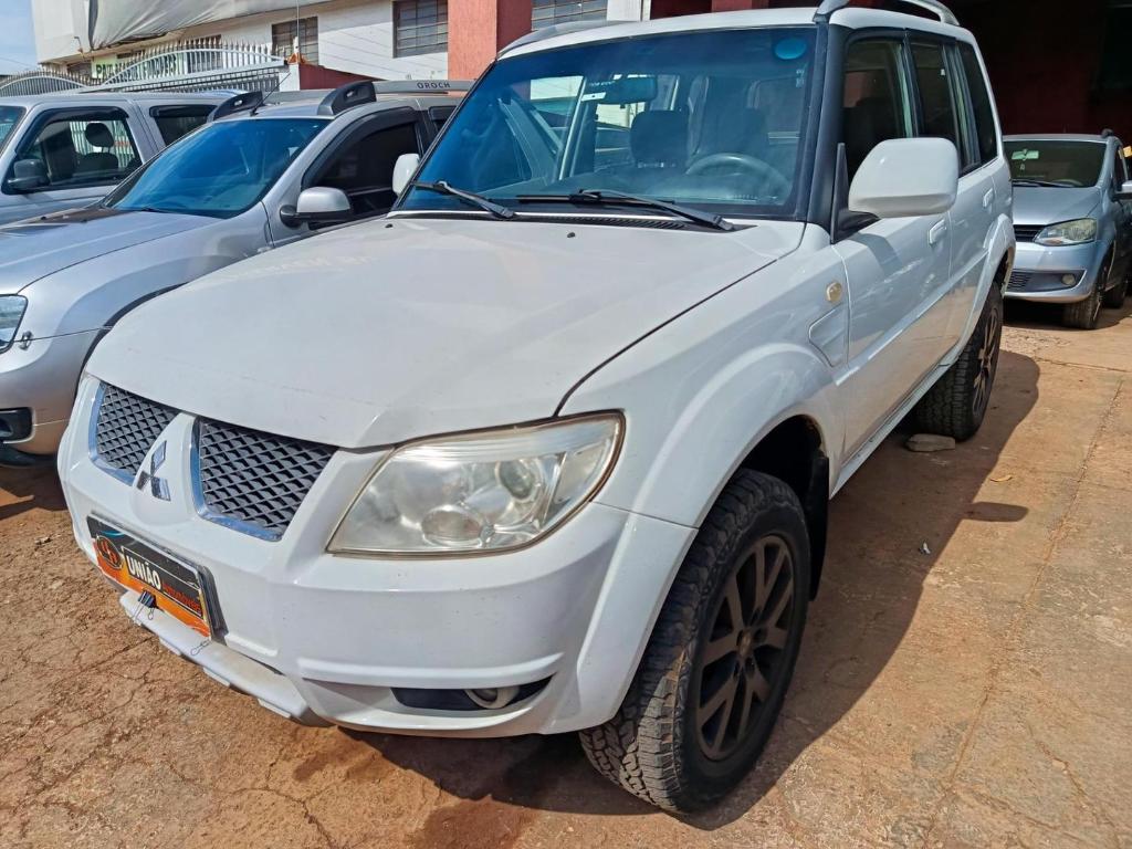 Mitsubishi Pajero 2012