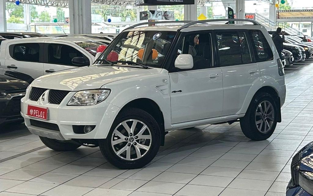 Mitsubishi Pajero 2014