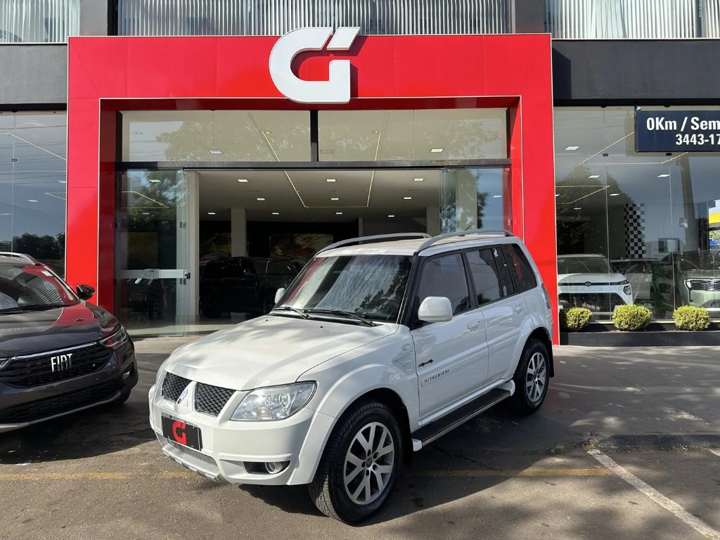 Mitsubishi Pajero 2013