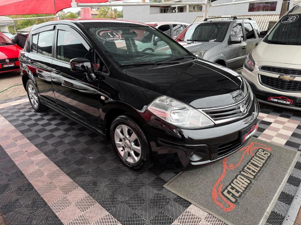 Nissan Tiida 2011