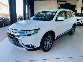 Foto do veículo Mitsubishi Outlander 2.0 Comfort Cvt