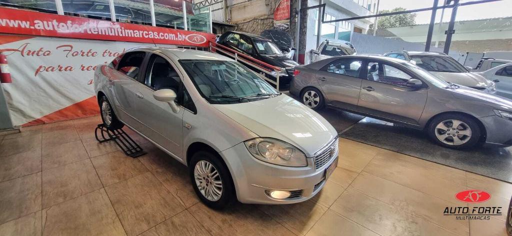 Fiat Linea ESSENCE 1.8 16V DUAL FLEX 2012