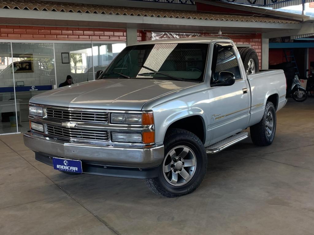 Chevrolet Silverado 2001