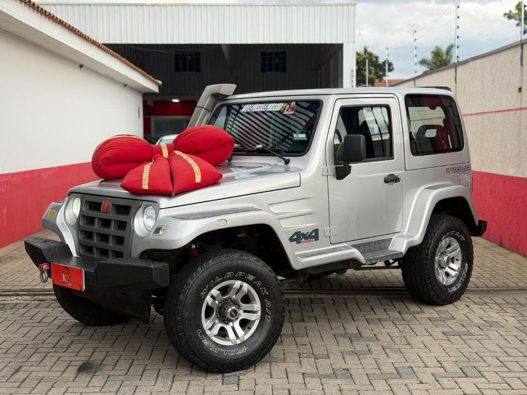 Troller T4 3.2 TGV 4X4 16V TURBO DIESEL 2P MANUAL 2013