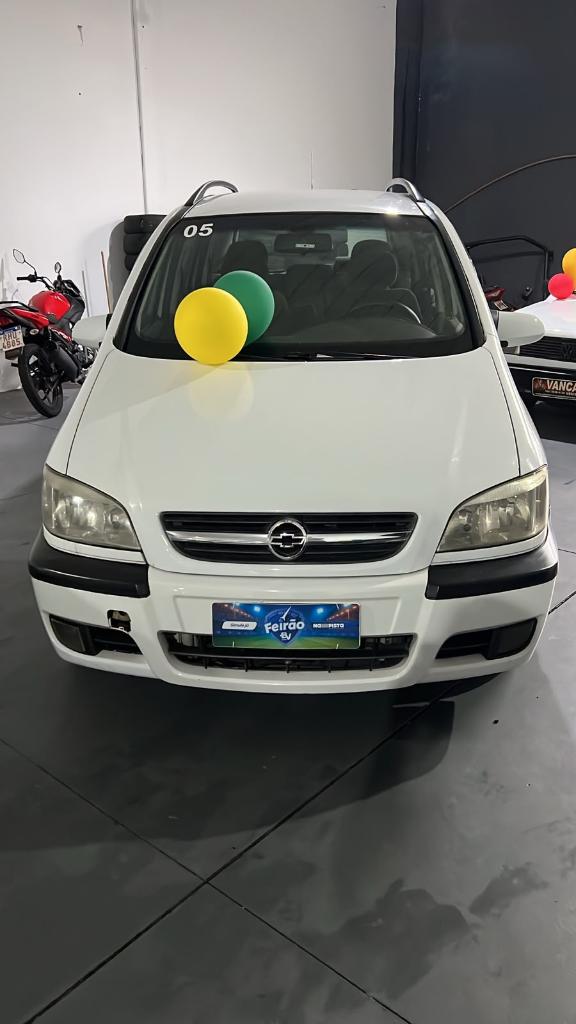 Chevrolet Zafira ELEGANCE 2.0 MT 2005