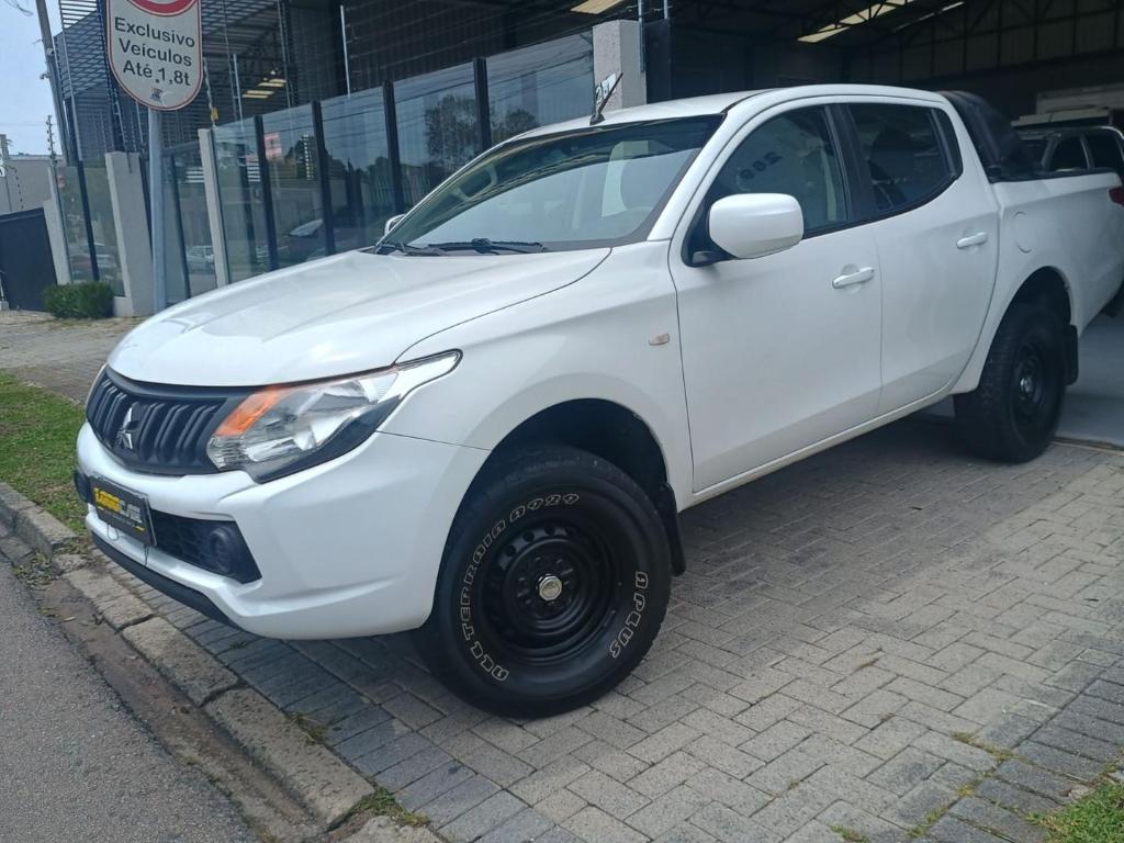 Mitsubishi L200 2.4 D Triton Gl 4wd 2021
