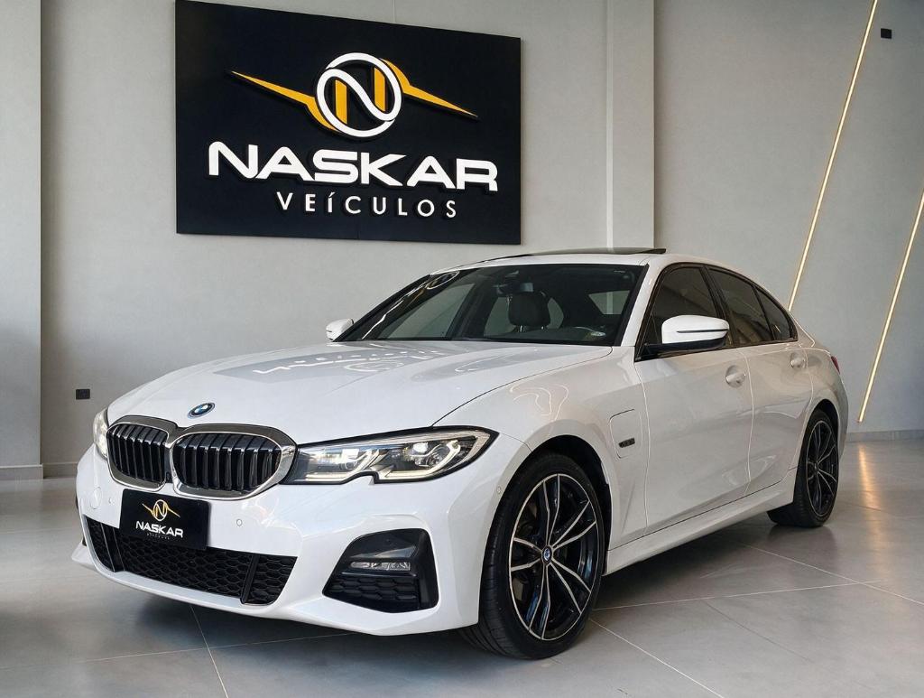 BMW 330E M SPORT 2.0 HYBRID AT 2022