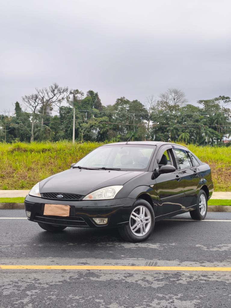 Ford Focus GLX 2.0 16V 2007