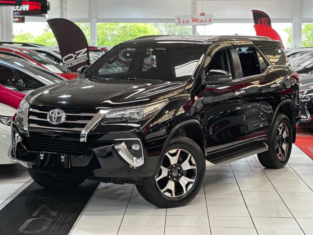 Toyota Hilux Sw4 Hilux SW4 SRX 4x4 2.8 TDI 16V Dies. Aut. 2020
