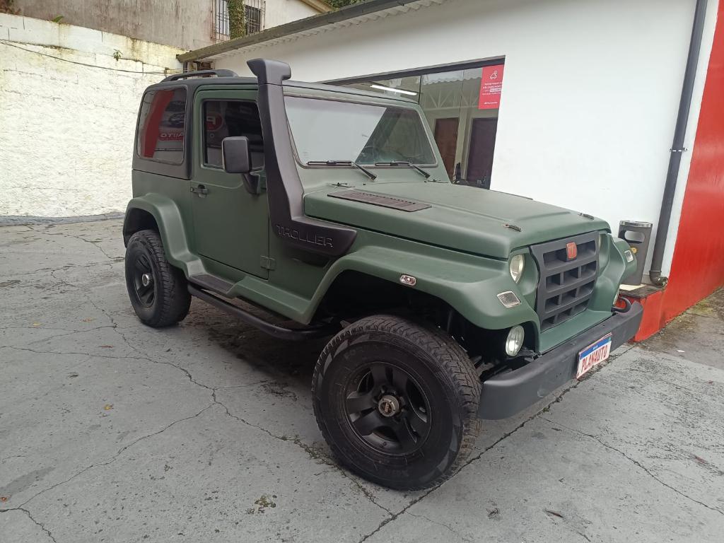 Troller T4 2005
