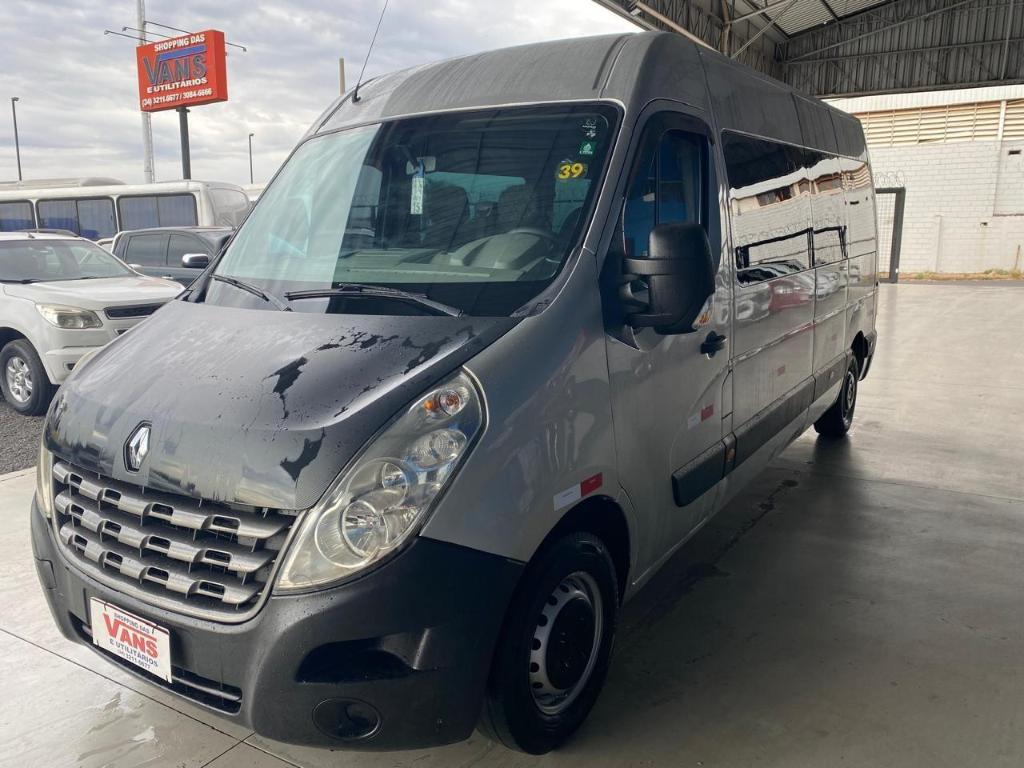 Renault Master 2.3 DCI EXECUTIVE LONGO 16L DIES 2015