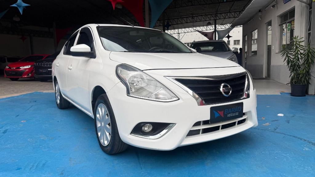 Nissan Versa V-drive 1.6 Plus Cvt 2021