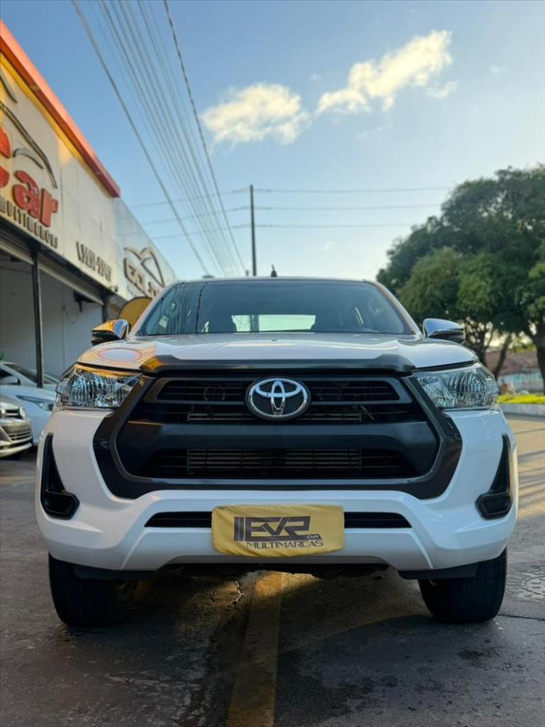 Toyota Hilux 2022