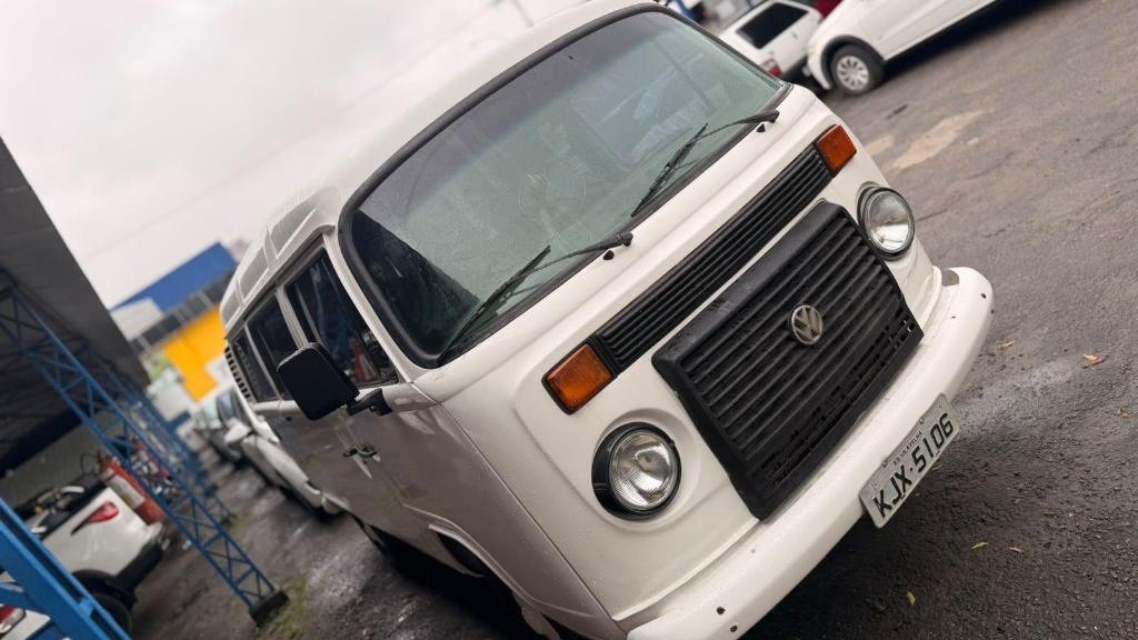 Volkswagen Kombi STANDARD 1.4 MI TOTAL FLEX 8V 2009