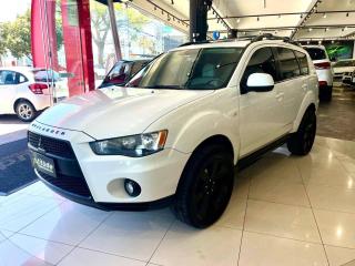 Foto do veículo Mitsubishi Outlander Hpe-s 3.0 V6 4x4 5p Aut.