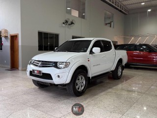 Foto do veículo Mitsubishi L200 Triton Hls 2.4 Flex 16v Cd Mec.