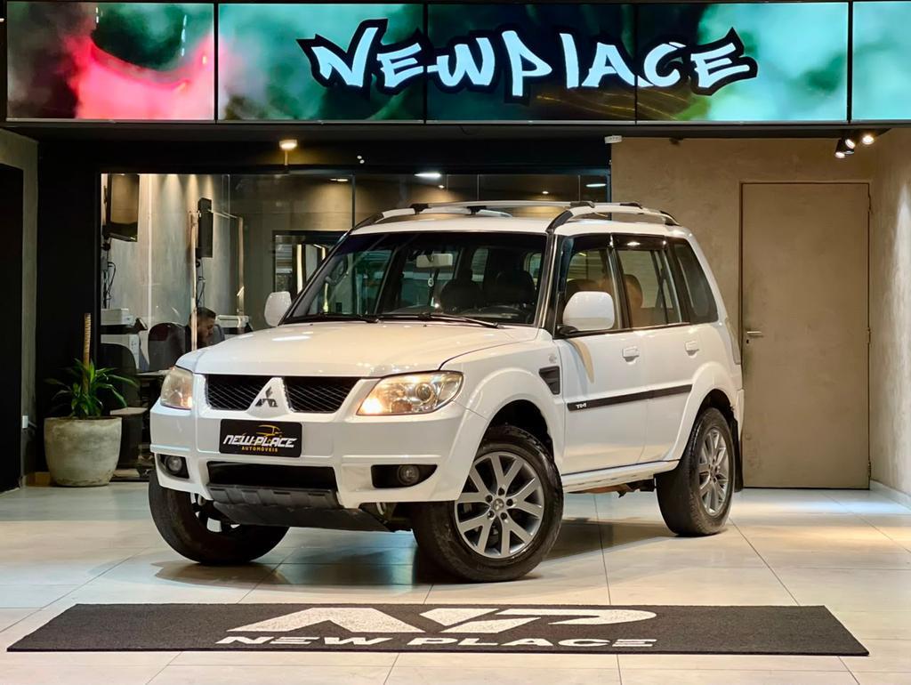 Mitsubishi Pajero Pajero TR4 2.0 Flex 16V 4X2 Mec. 2014