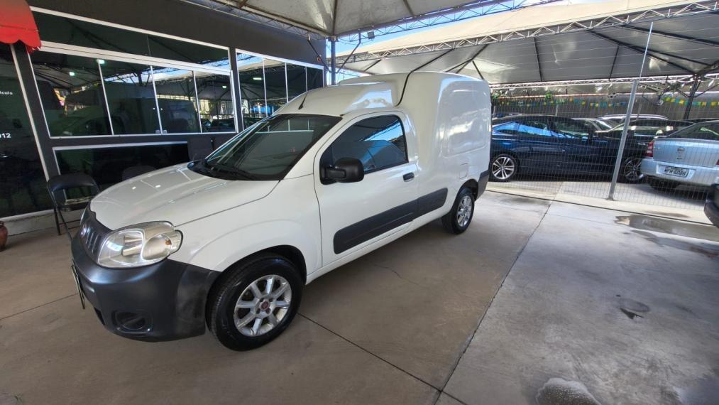 Fiat Fiorino Fiorino Furgão Work. HARD 1.4 Flex 8V 2p 2020