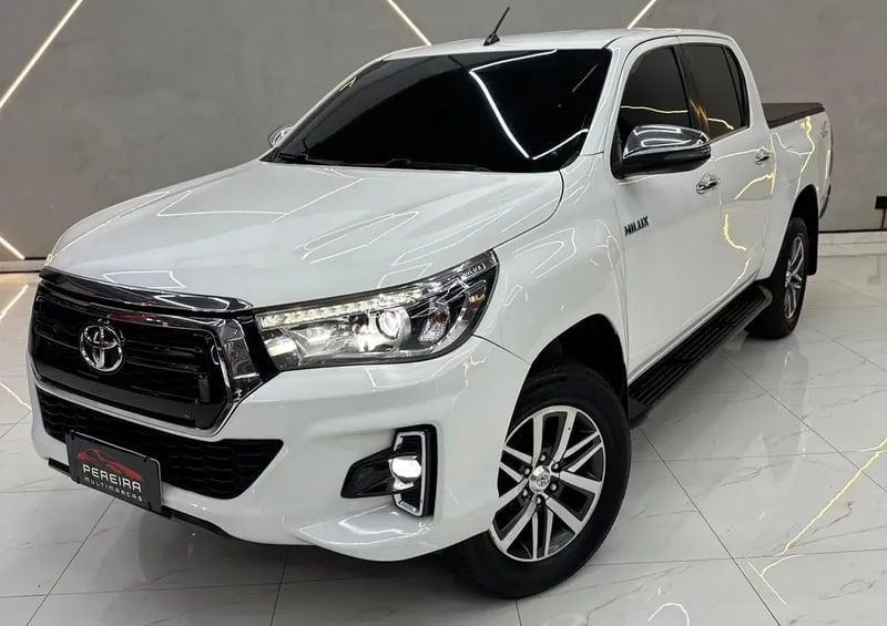 Toyota Hilux HILUX CD SRX 4X4 2.8 TDI 16V DIESEL AUT. 2018