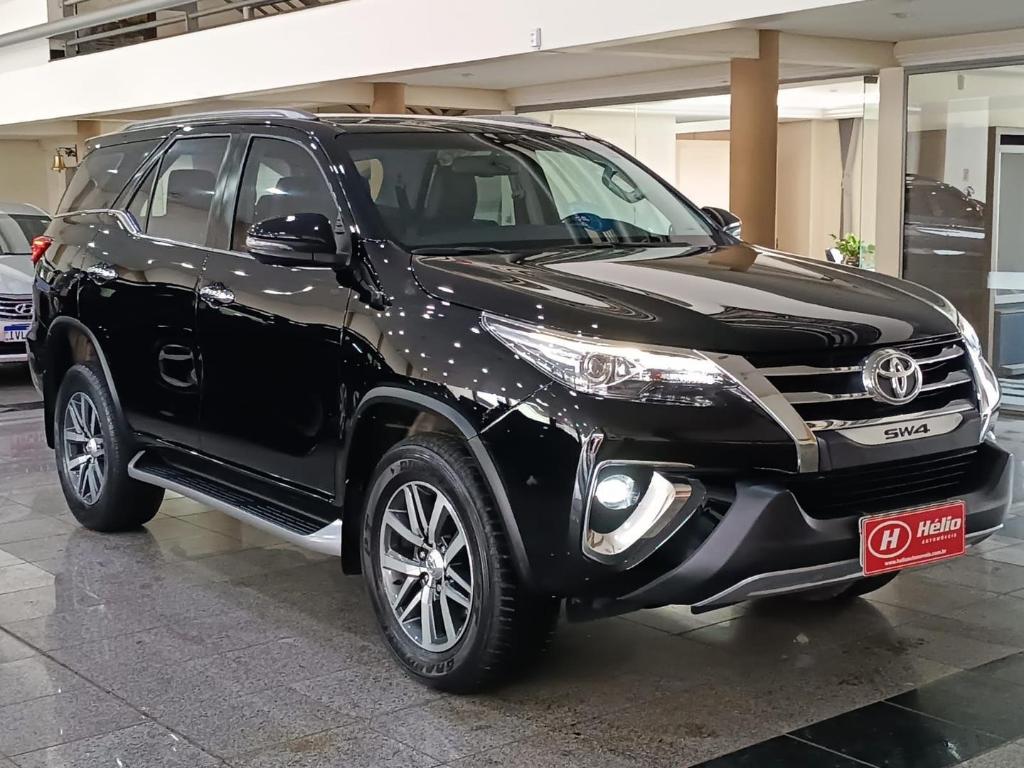 Toyota Hilux Sw4 Hilux SW4 SRX 4x4 2.8 TDI 16V Dies. Aut. 2020