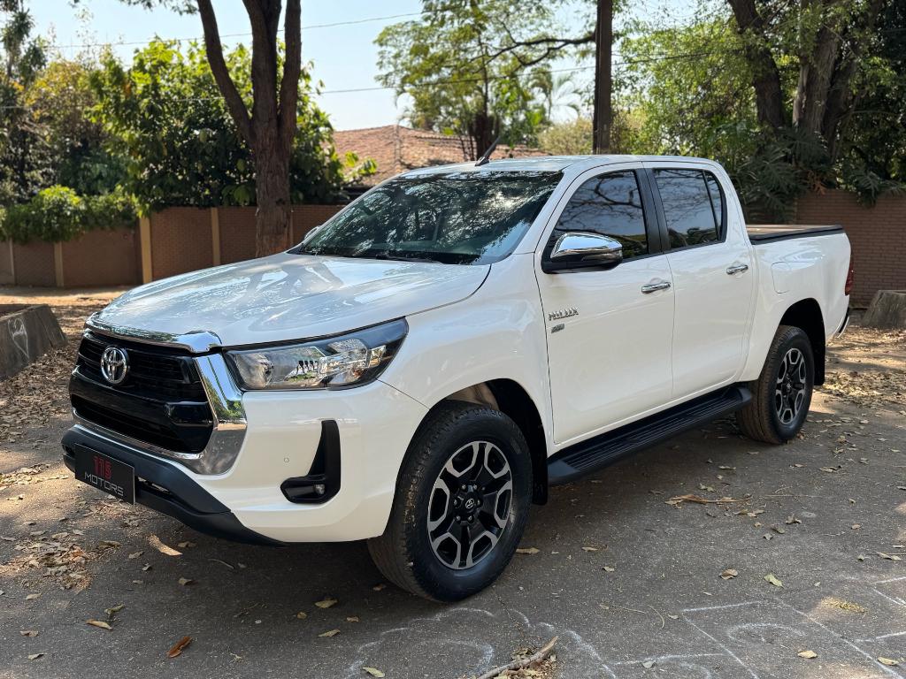 Toyota Hilux 2021