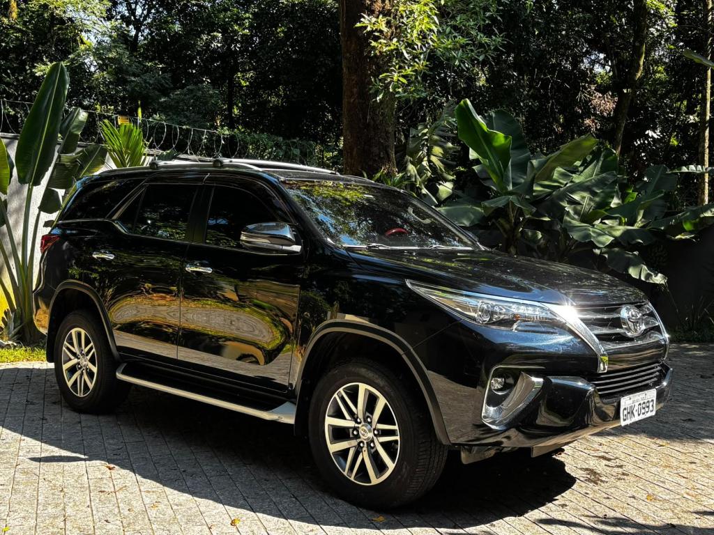 Toyota Sw4 Hilux SW4 SRX 4x4 2.8 TDI 16V Dies. Aut. 2018