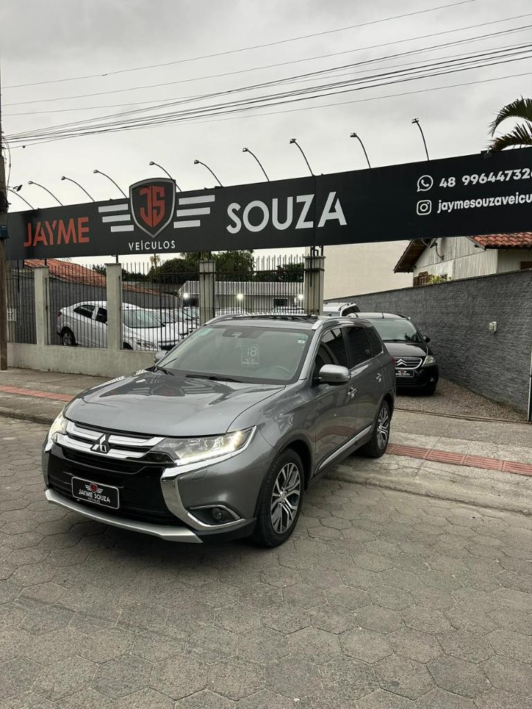 Mitsubishi Outlander 2019
