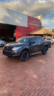 Foto do veículo Mitsubishi L200 2.5 4x2 Cd Turbo Diesel