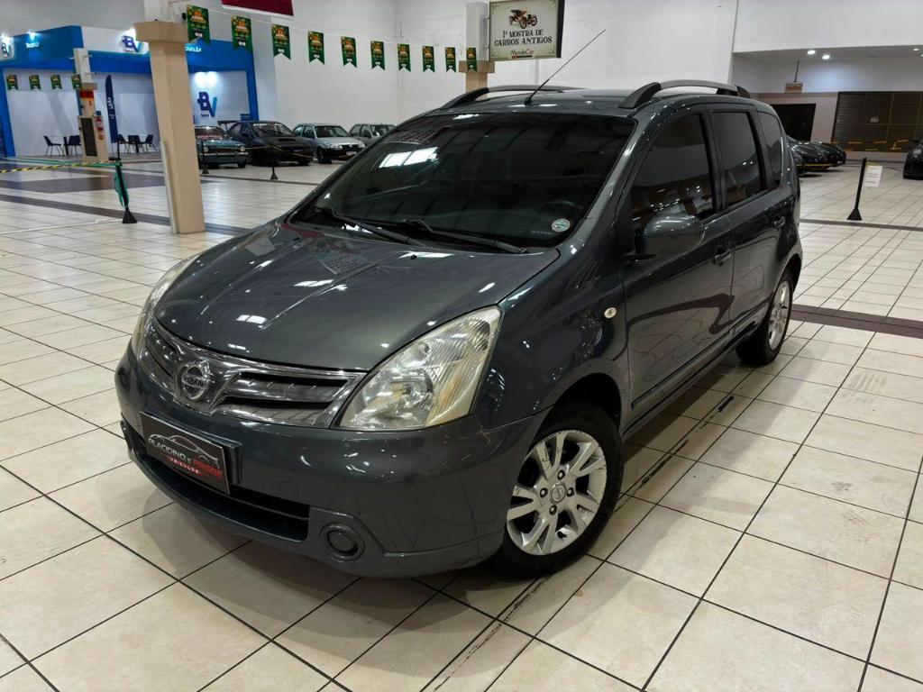 Nissan Livina